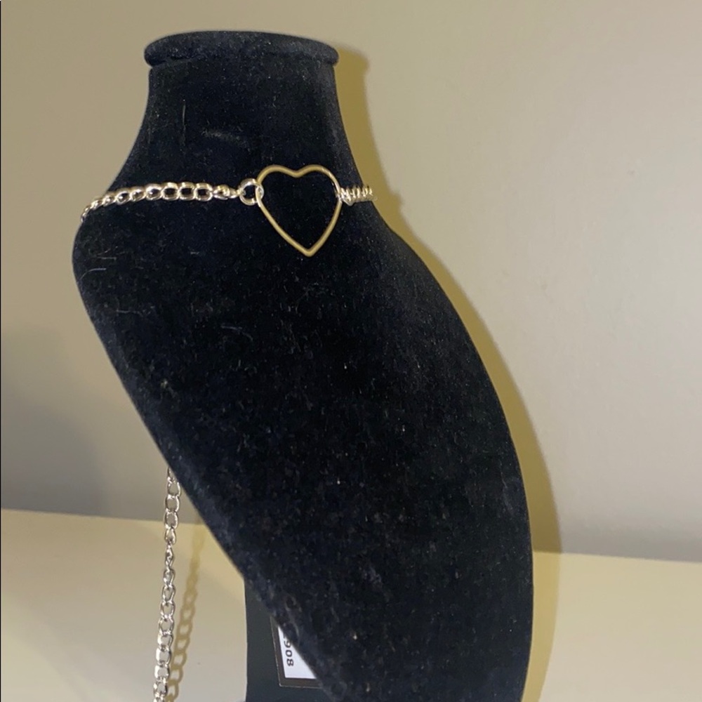 BRAND NEW - SILVER HEART CHOKER - Picture 3 of 3